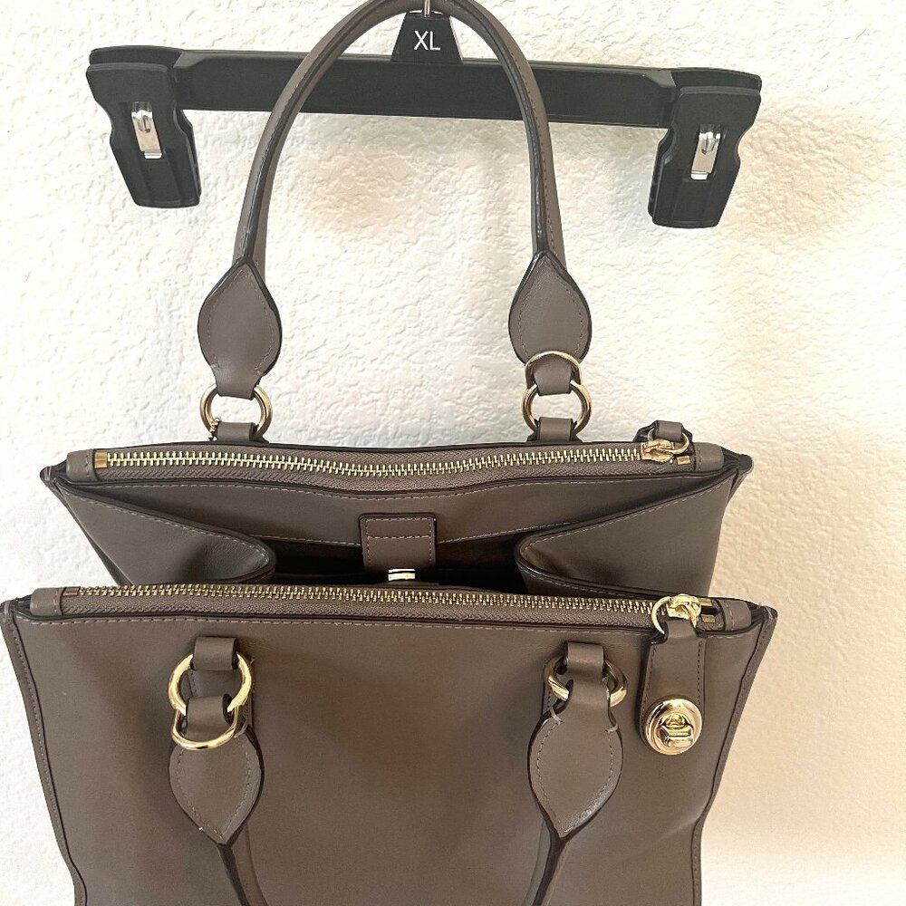 Authentic Coach purse USA pat. 5722126 - Picture 5 of 12